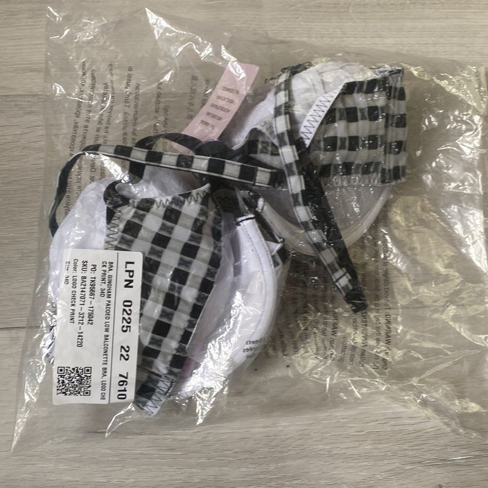 Savage Fenty X Gingham padded low balconette Bra 34D logo check print NWT packgn - Picture 7 of 7